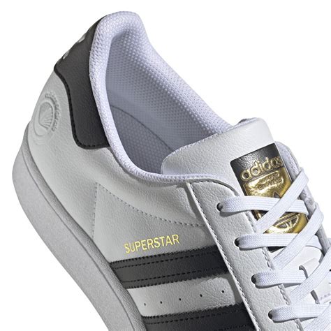 adidas vegano
